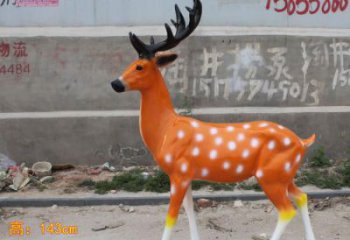 小鹿仿真雕塑，動物美陳小品，玻璃鋼彩繪動物雕塑廠家