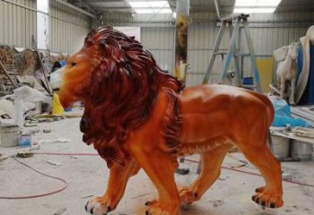彩繪獅子雕塑，玻璃鋼走獅動(dòng)物雕塑
