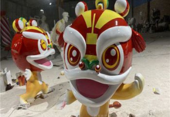 玻璃鋼卡通獅子雕塑制作，動漫藝術(shù)效果