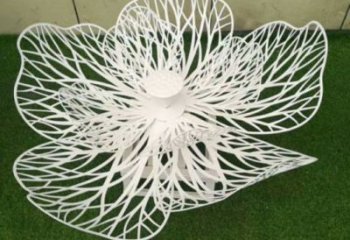 花溪梨花雕塑供應，城市裝飾，鏤空梨花雕塑廠家優(yōu)選