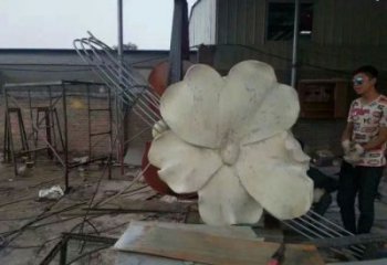 鶴壁幾何指環(huán)雕塑