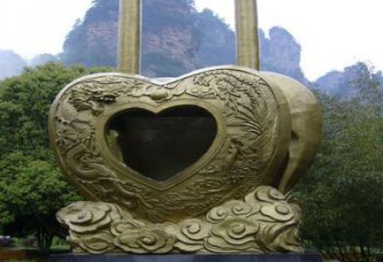 許昌藝術(shù)同心鎖雕塑承接，景區(qū)案例，公園鎖子雕塑定制