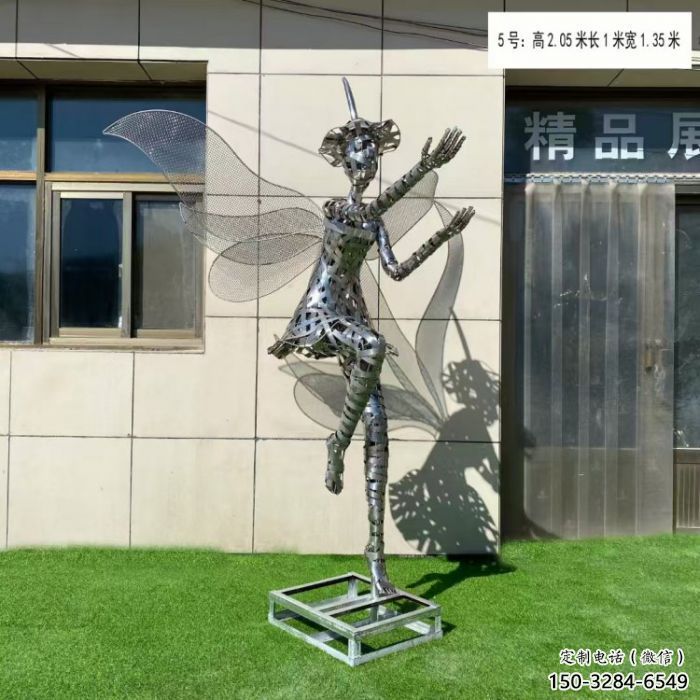 尼木現(xiàn)代鏤空舞者雕塑承接，歐式風格，鐵藝跳舞雕塑精選