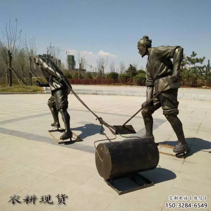 曲靖民俗農(nóng)夫雕塑