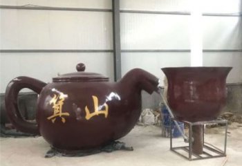 德宏商業(yè)街酒壺雕塑
